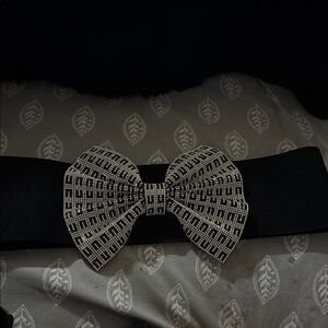 Elegant Black and White Bow Belt